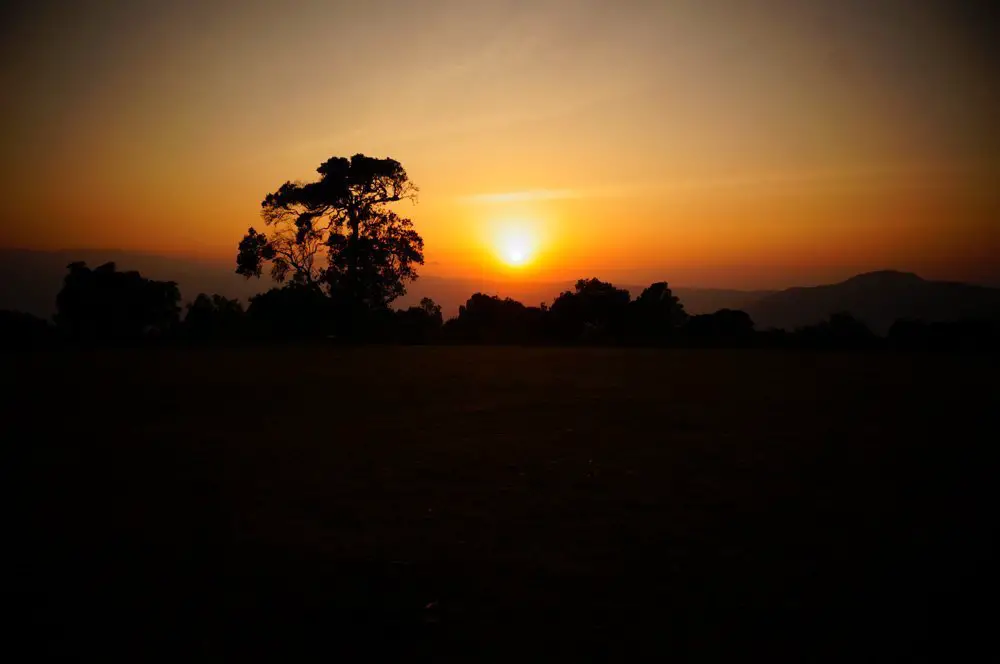 Ngorongoro crater sunrise tanzania