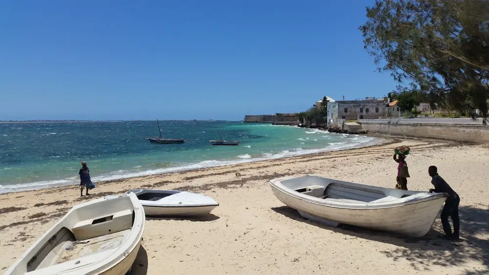 ilha de mozambique fortaleza beach