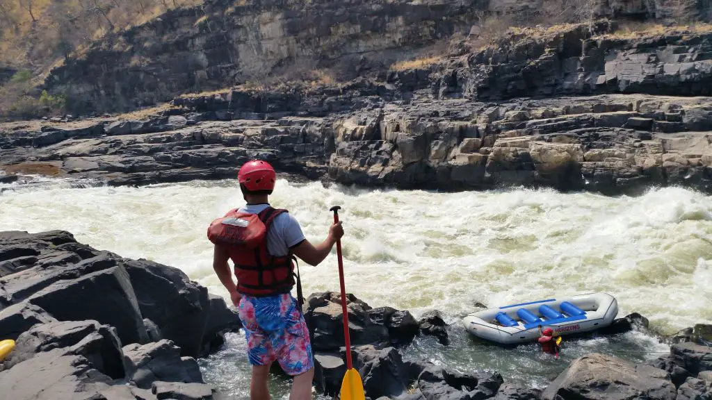 white water rafting victoria falls zimbabwe