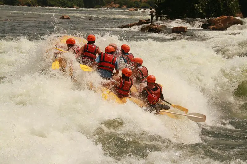 white-water-rafting-nile-uganda