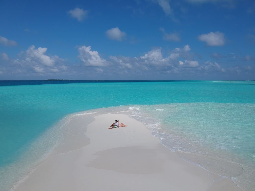 maldives sandbank baa attoll