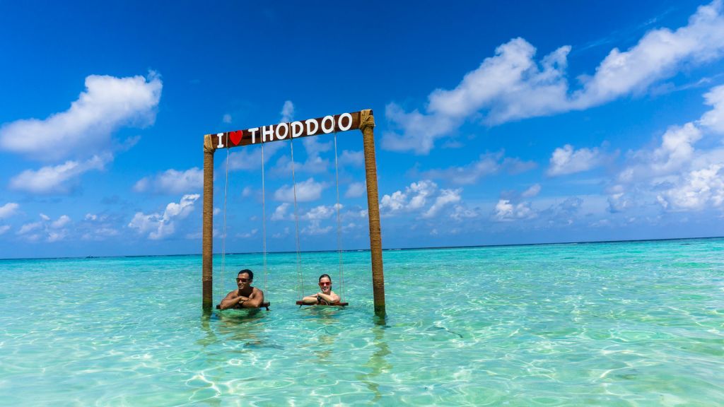 Thoddoo maldives beach