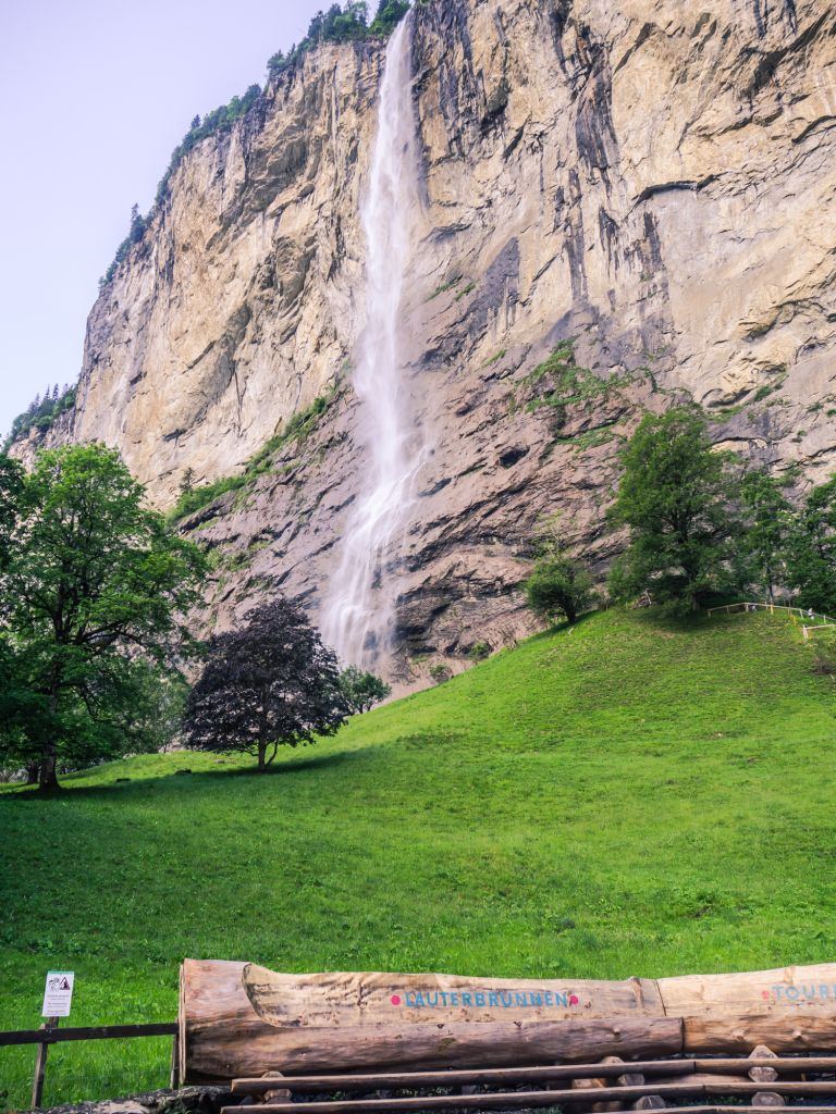 Staubbach waterfall in lauterbrunnen