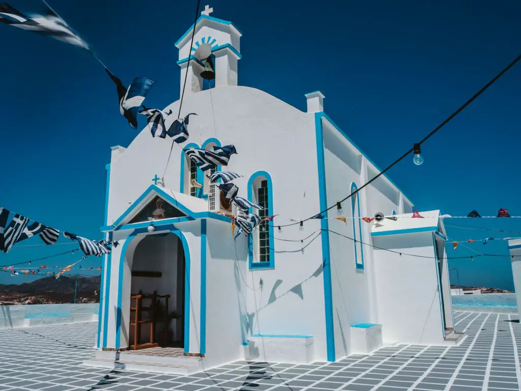 milos church