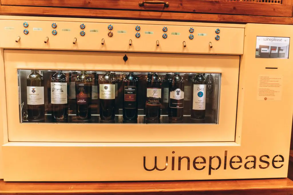 Wine bar machine
