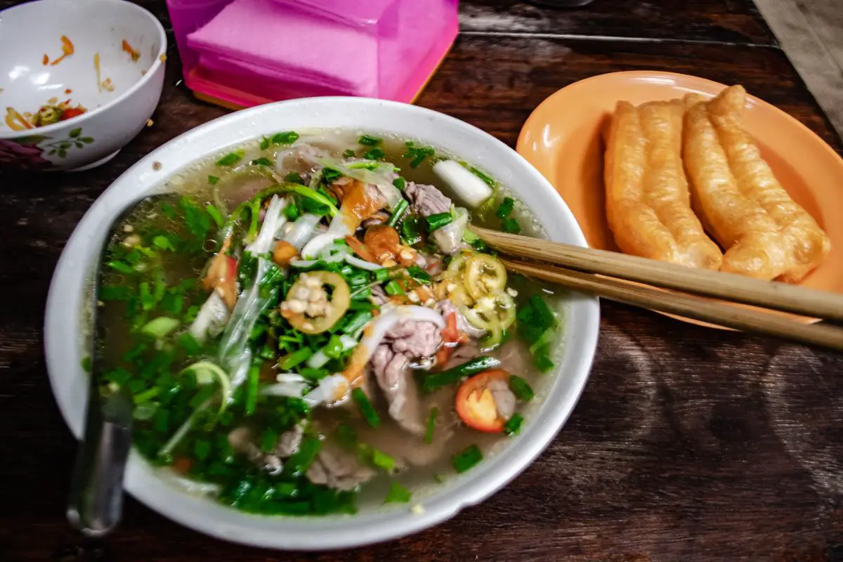 pho noodles in vietnam hanoi