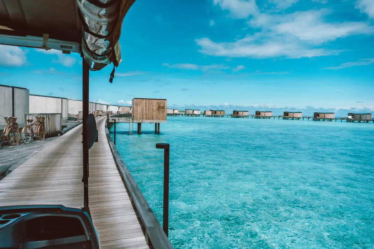 Ritz carlton maldives overwater villas